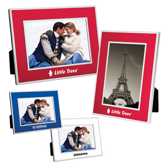 Picture of 4" x 6" Chrome Border Picture Frame