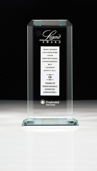 Apresenta Crystal Tower with Base